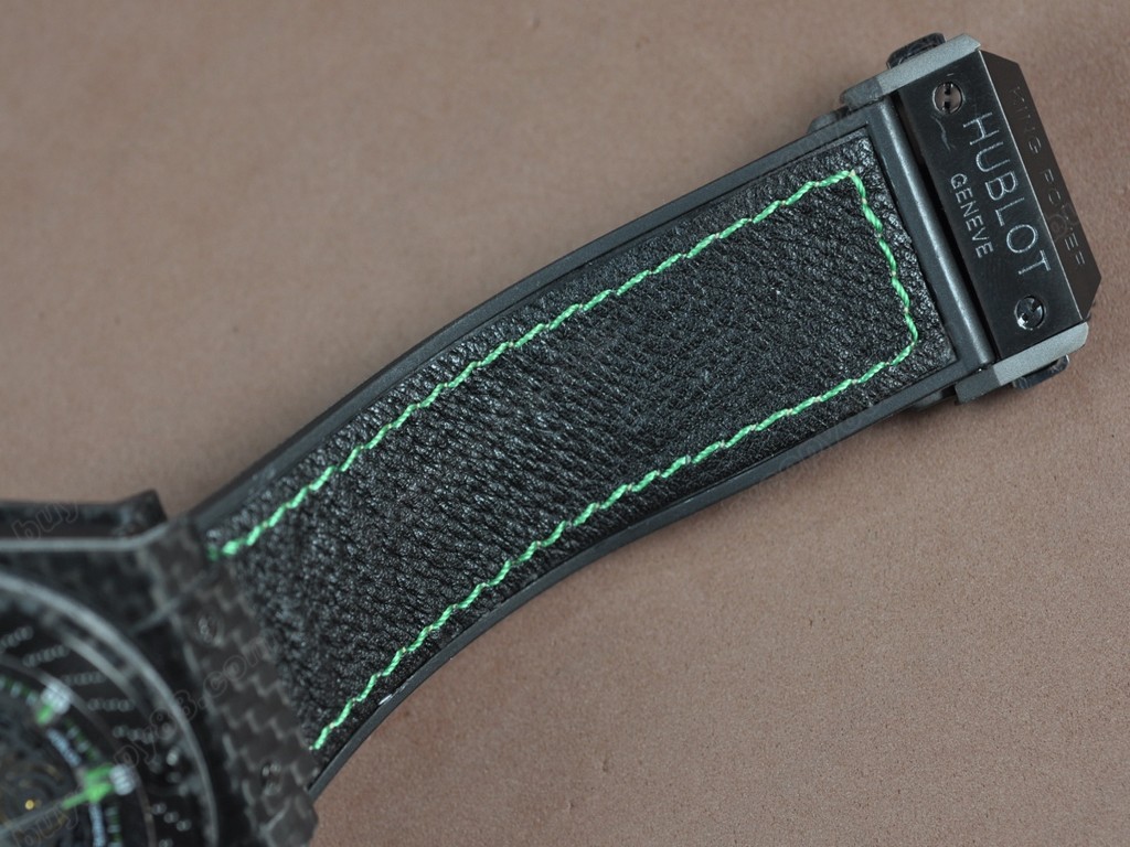 御博 【男性用】 Big Bang King Power F1 Limited Carbon case Black A-750 自動機芯搭載.振頻每小時 28,800 次6