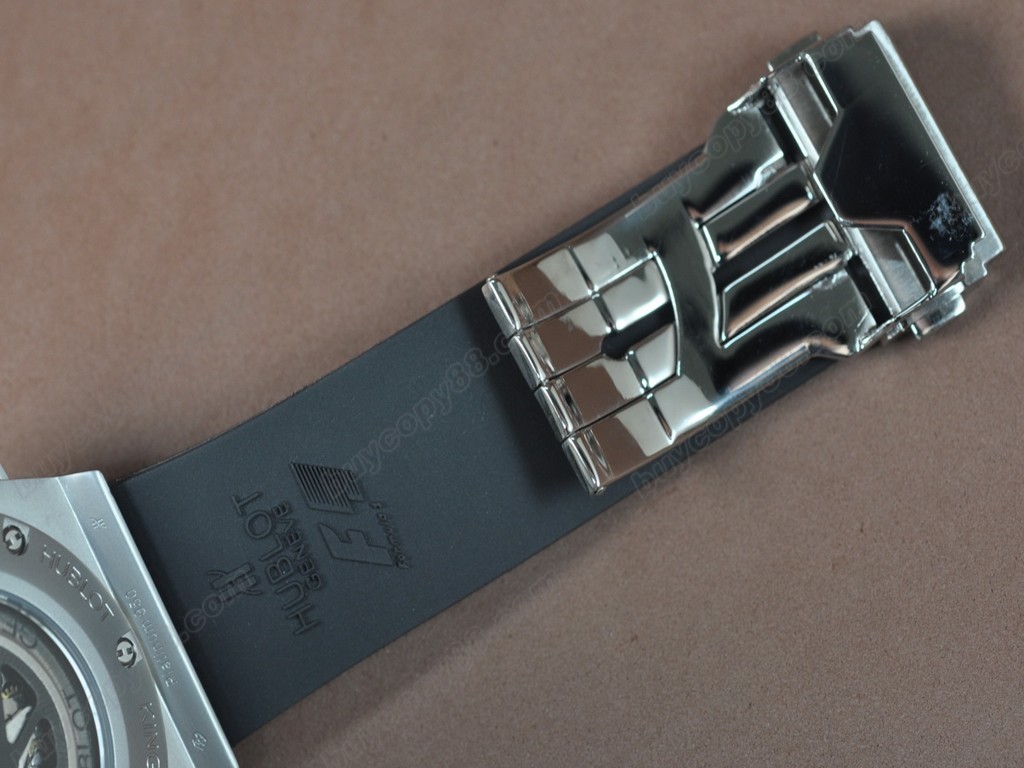 御博 【男性用】 Big Bang King Power F1 SS/LE Black dial A-7750 自動機芯搭載.振頻每小時 28,800 次6