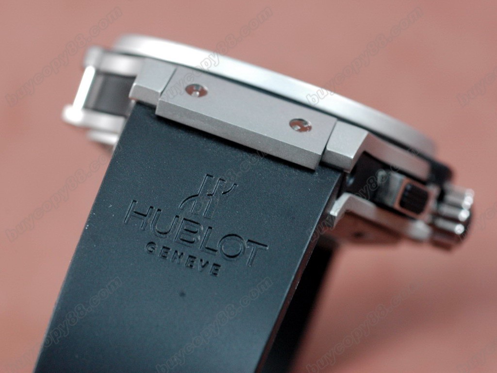 御博 【男性用】Big Bang Platinum Mat RU White Asian 7750 自動機芯搭載3