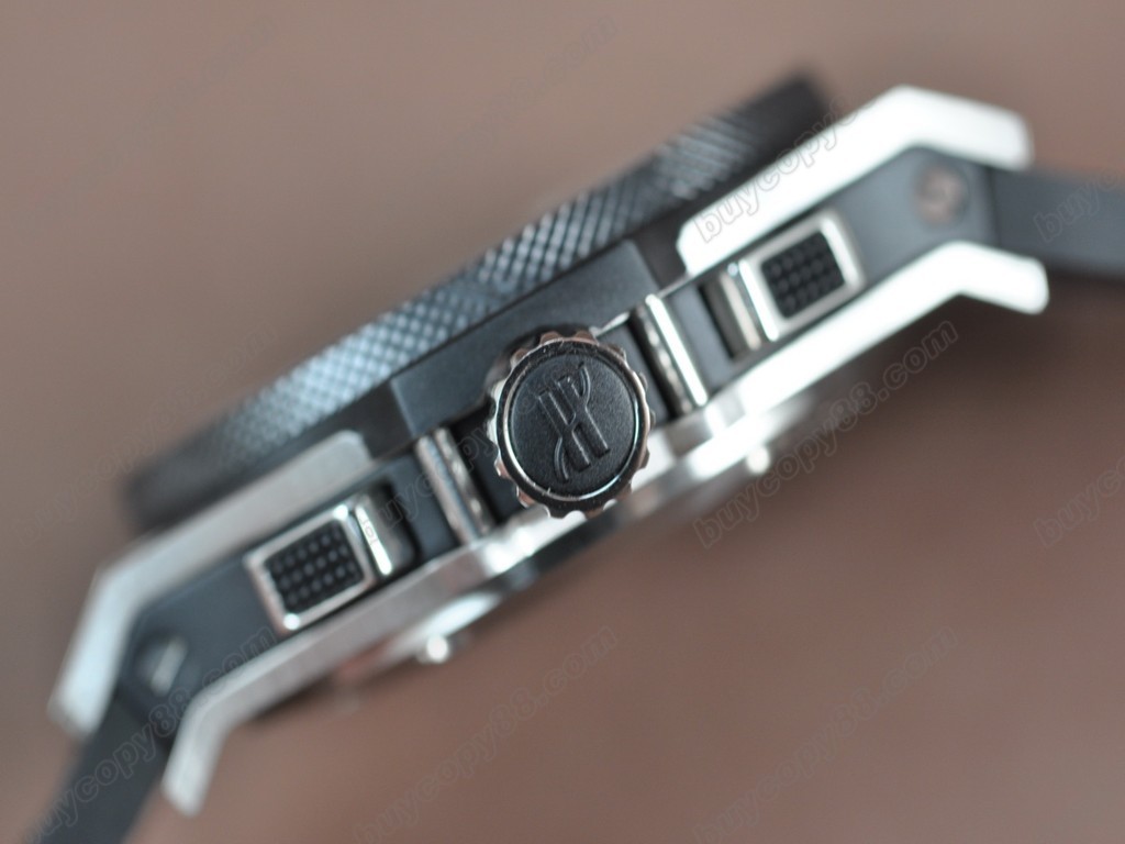 御博 【男性用】Big Bang 44mm SS/Ceramic bezel Carbon dial A-7750自動機芯搭載3