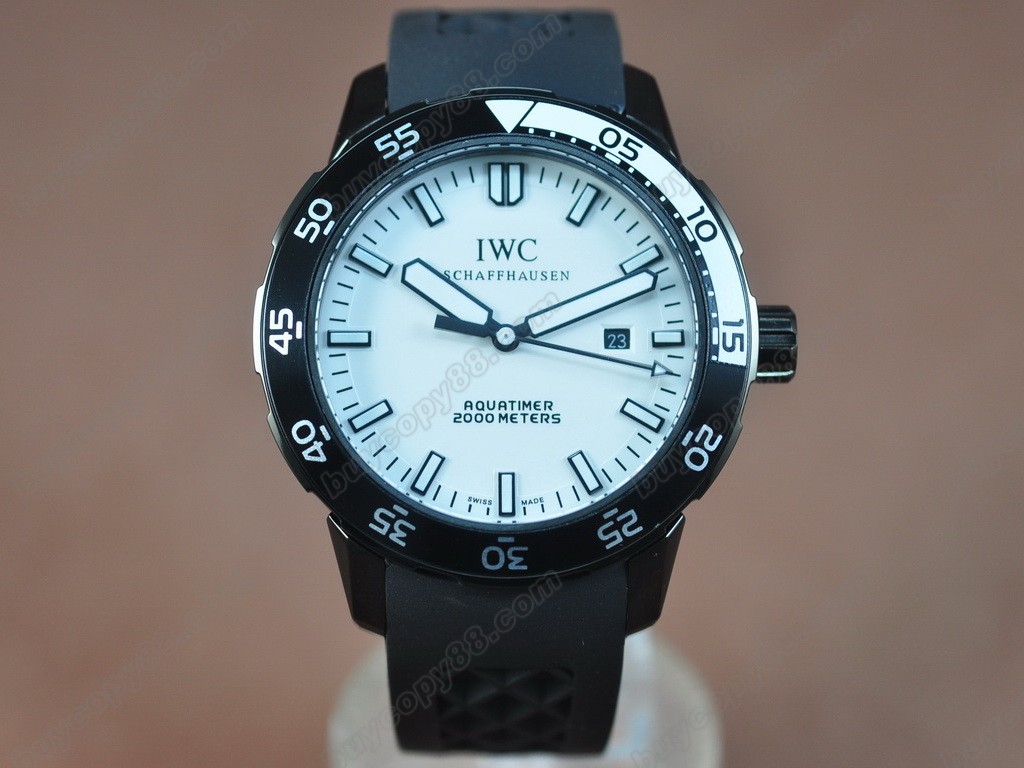 IWC【男性用】Aquatimer pvd/white Asia 21J 自動機芯搭載5