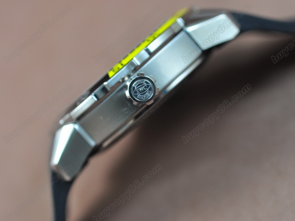 IWC【男性用】Aquatimer SS/White Japan OS 20石英機芯搭載8