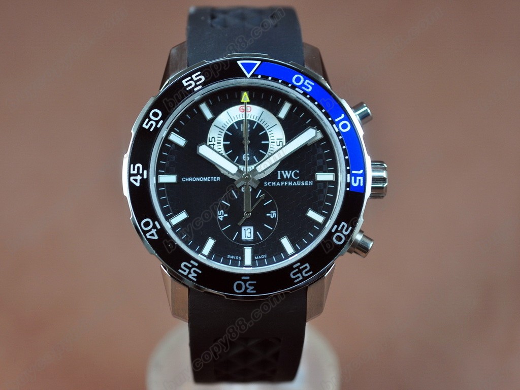 IWC【男性用】 Aquatimer SS/Black Japan OS 20石英機芯搭載1