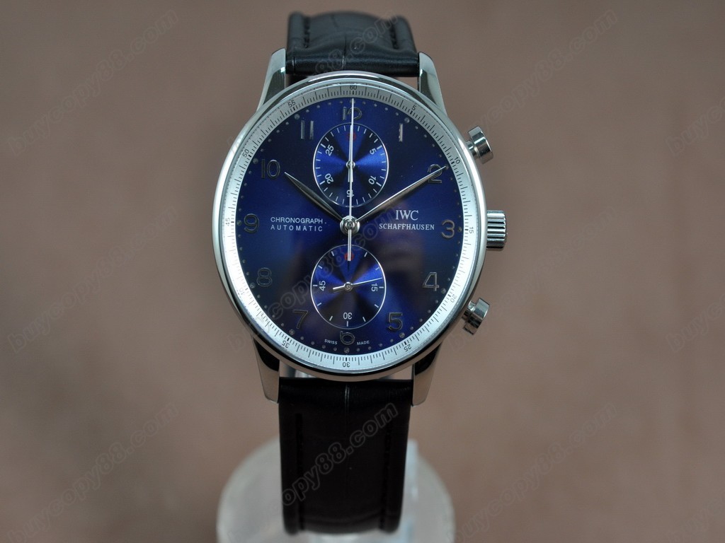 IWC【男性用】Portuguese Chrono SS/LE Wht/Blue Asia 7750 自動機芯搭載．振頻每小時 28,800 次　0