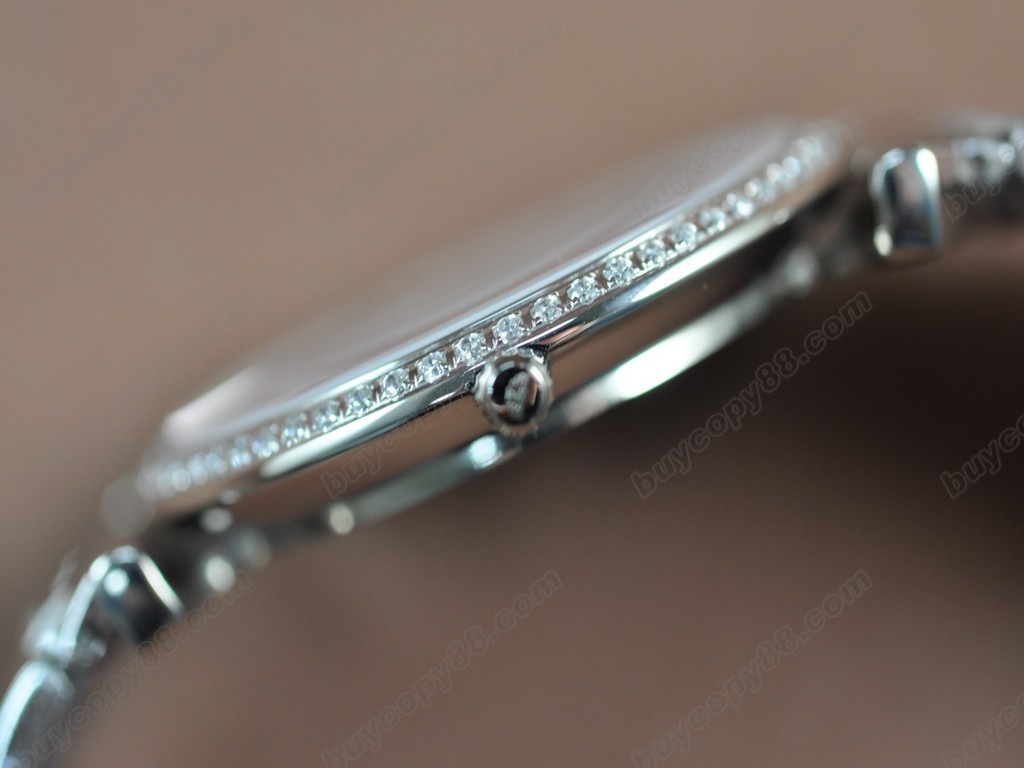 浪琴錶【男性用】 Man La Grande Classique SS/SS/Diam White Swiss 石英機芯搭載1