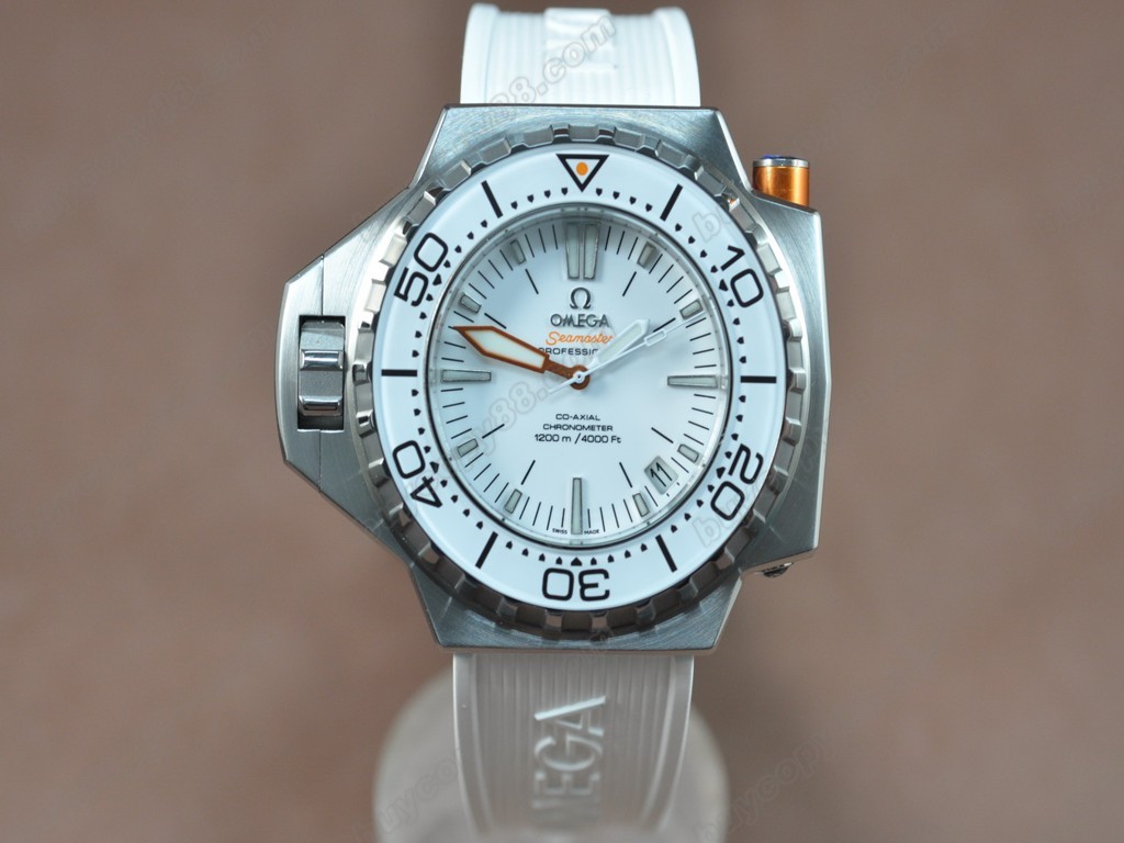 歐米茄 【男性用】SeaMaster 1200m SS/RU White Swiss Eta 2836-2 自動機芯搭載9