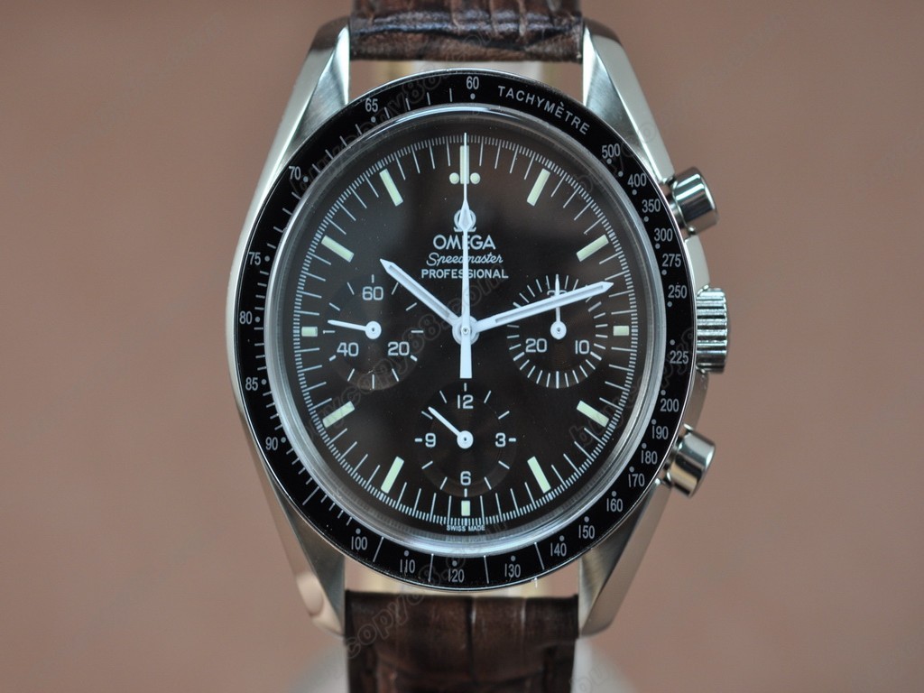 歐米茄 【男性用】 Speedmaster White Shell Dial 手上鏈搭載2