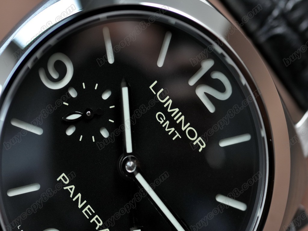 沛納海【男性用】Luminor GMT(Best version) SS/LE Black 44mm Asian 自動機芯搭載2