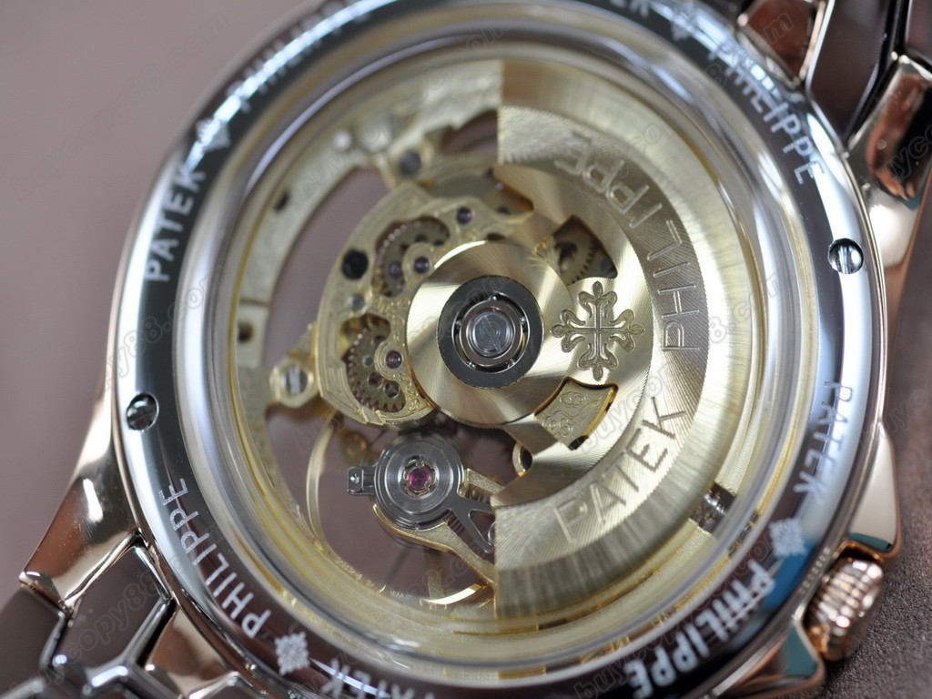 百達翡麗【男性用】Calastrava Dia/TT/White Swiss Eta 2824-2 自動機芯搭載. 振頻每小時 28,800 次5