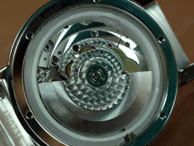 ピアジェ【男性用】 Piaget Watches Polo Mens SS/Diamonds Silver Swiss Eta 2824-2オートマチック搭載 4