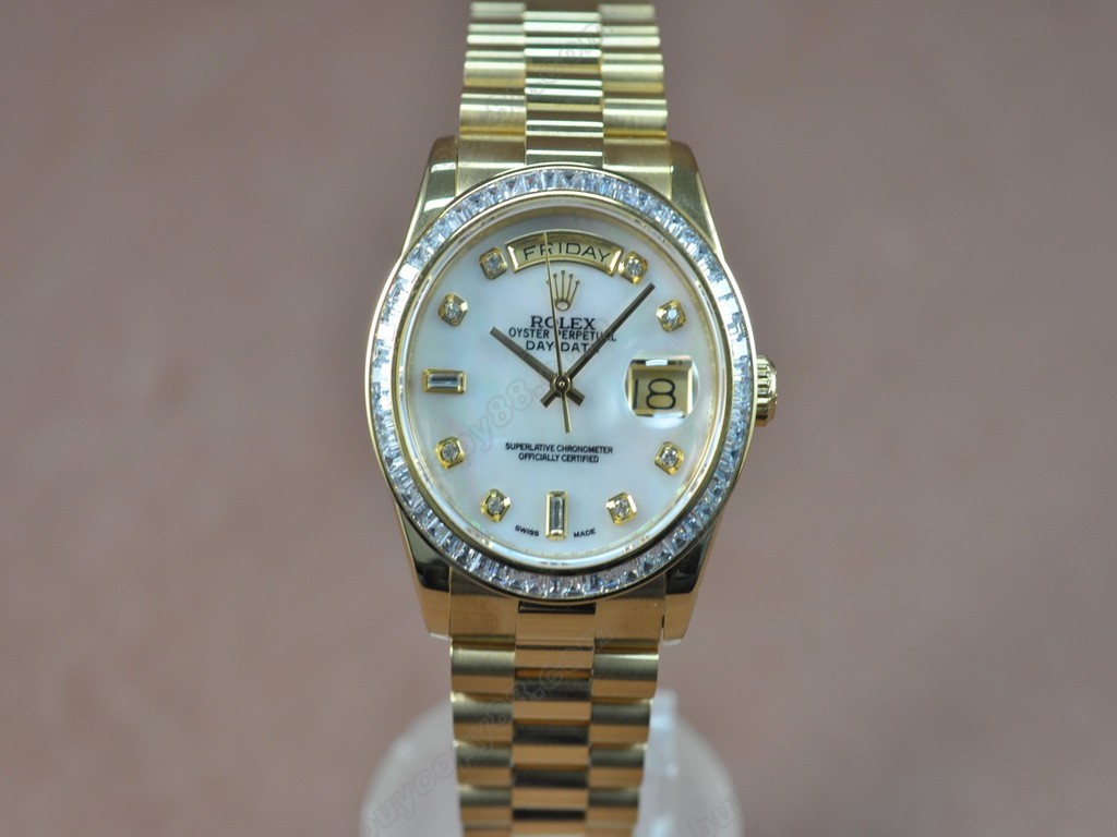 勞力士【男性用】 DateDay 41mm Full RG Diamonds White Dial A-2836-2 自動機芯搭載0