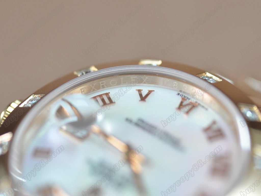 勞力士【男性用】 DateDay 40mm Full RG White Dial A-2836-2 自動機芯搭載7