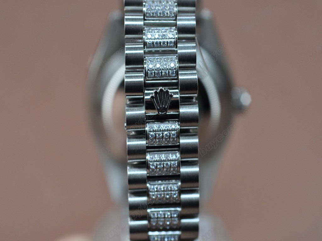 勞力士【男性用】 DateDay 41mm SS/SS Diamonds White Dial A-2836-2自動機芯搭載2