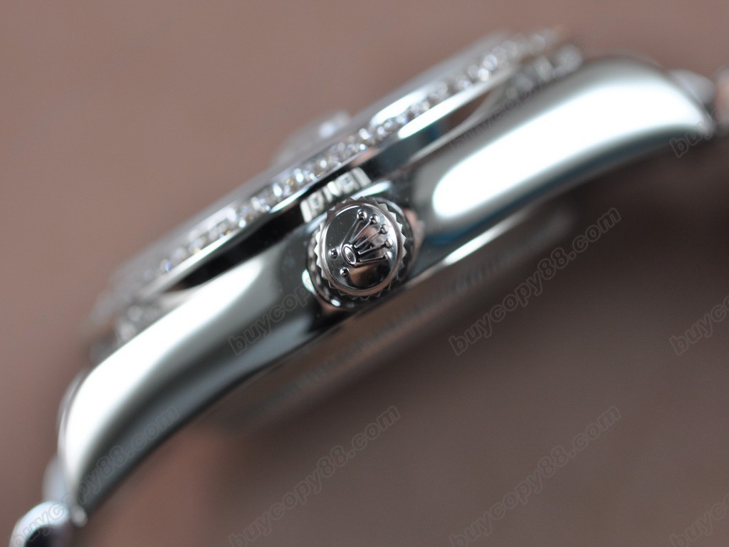 勞力士【男性用】 DateDay 41mm SS/SS Diamonds White Dial A-2836-2自動機芯搭載4