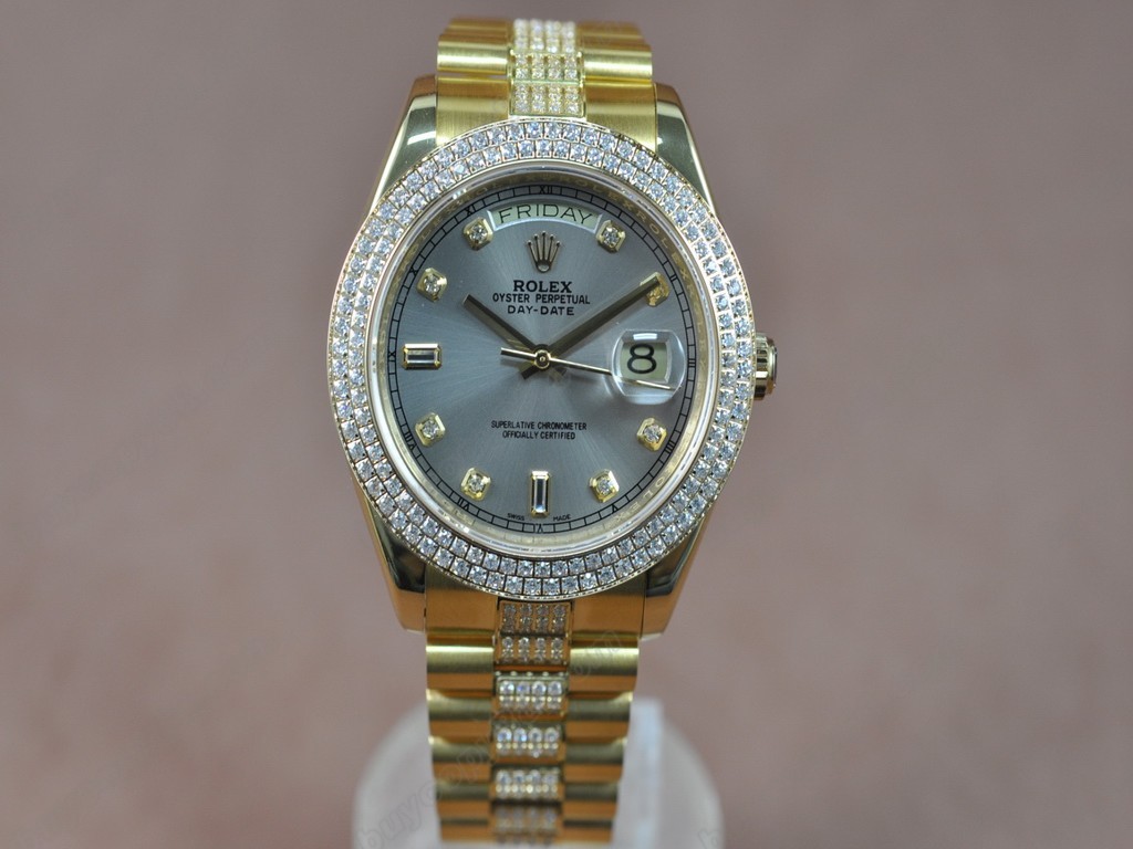 勞力士【男性用】DateDay 41mm Full YG Diamond White Dial A-2836-2 自動機芯搭載0