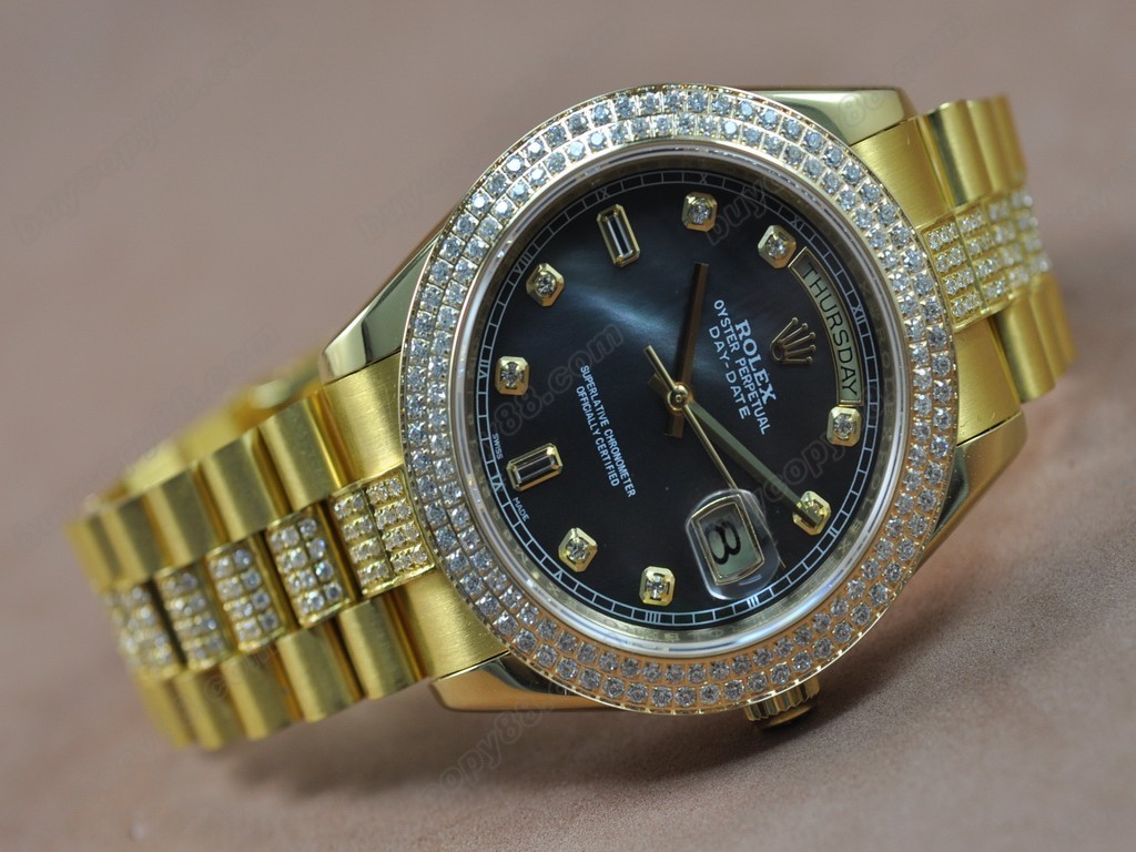 勞力士【男性用】DateDay 41mm Full YG Diamond White Dial A-2836-2 自動機芯搭載4