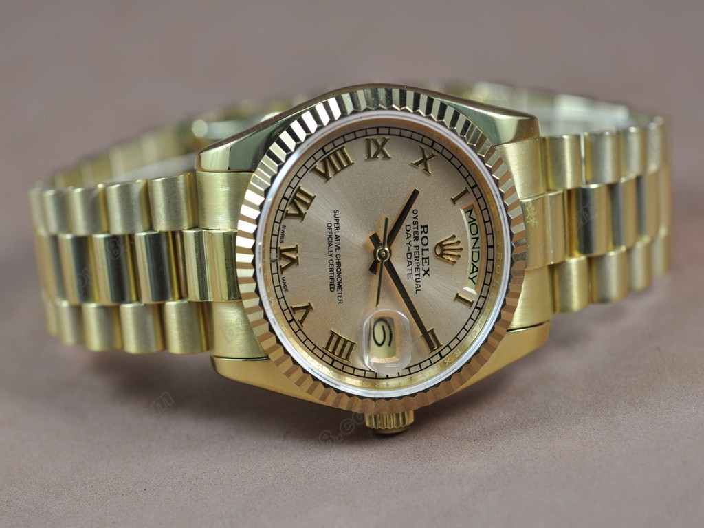 勞力士【男性用】DateDay 36mm Full YG White Dial A-2836-2自動機芯搭載7