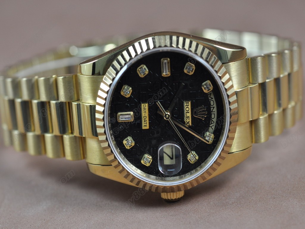 勞力士【男性用】 DateDay 36mm Full YG White Dial A-2836-2 自動機芯搭載2