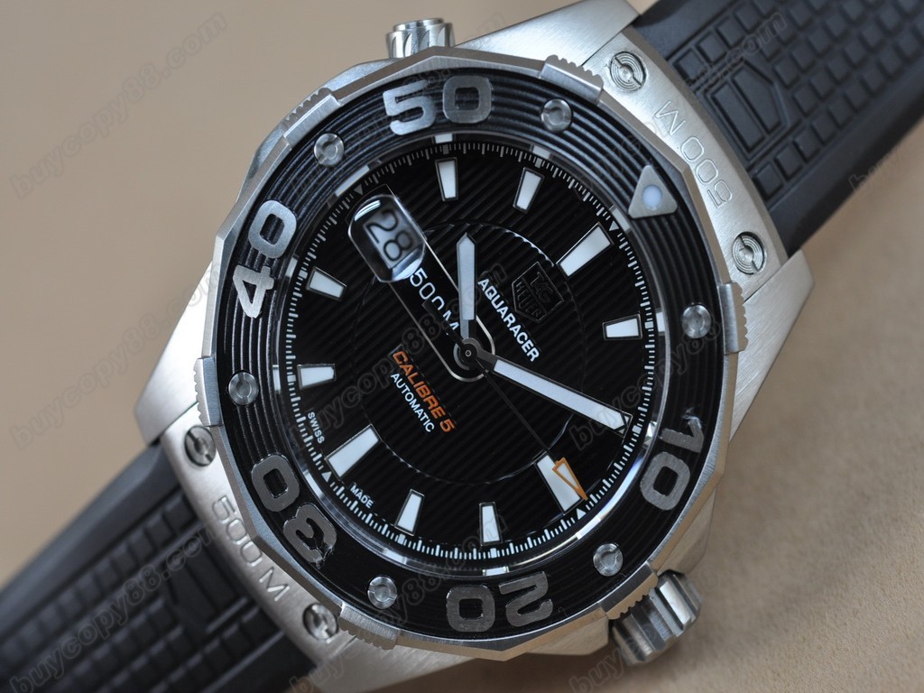 豪雅【男性用】Aquaracer 500m Automatic SS/RU Black Swiss Eta 2824自動機芯搭載10