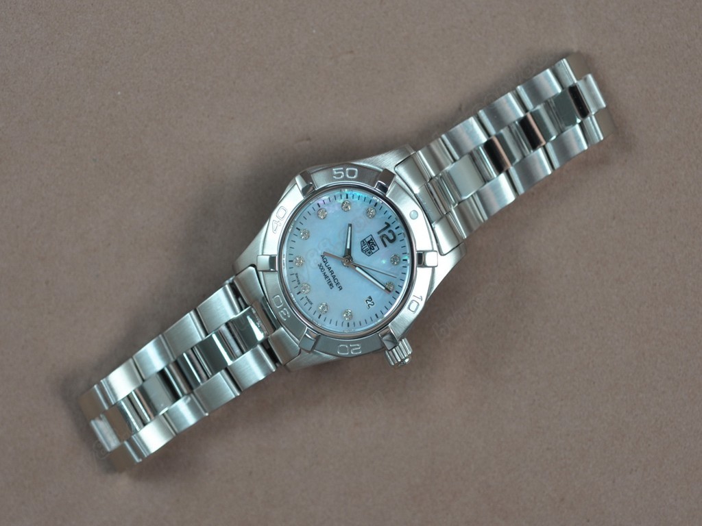 豪雅【女性用】 Aquaracer Ladies SS/SS Pearl blue Swiss Eta 石英機芯搭載7