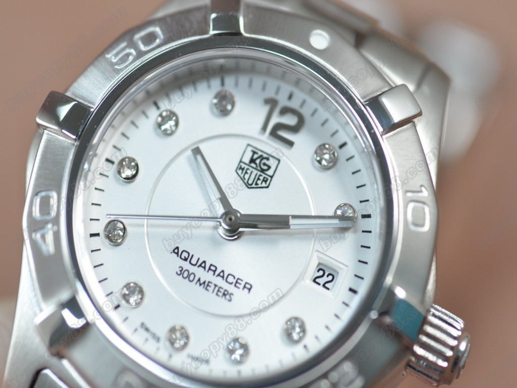 豪雅【女性用】Aquaracer Ladies SS/SS White Swiss Eta 石英機芯搭載5