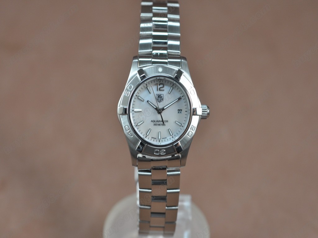 豪雅【女性用】 Aquaracer Ladies SS/SS Pearl white Swiss Eta石英機芯搭載　8