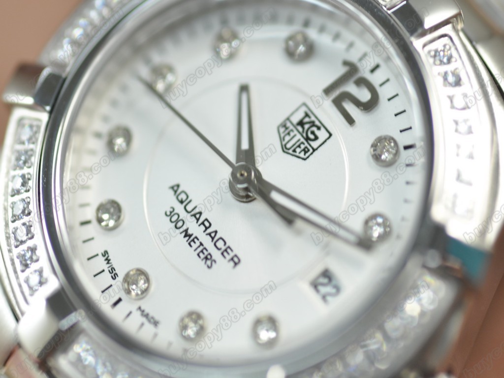 豪雅【女性用】 Aquaracer Ladies SS/SS/Diam White Swiss Eta 石英機芯搭載6