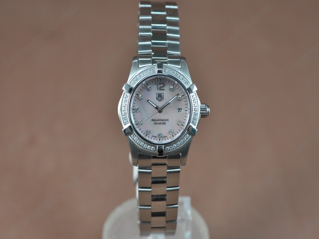 豪雅【女性用】Aquaracer Ladies SS/SS/Diam Pearl pink Swiss Eta石英機芯搭載7