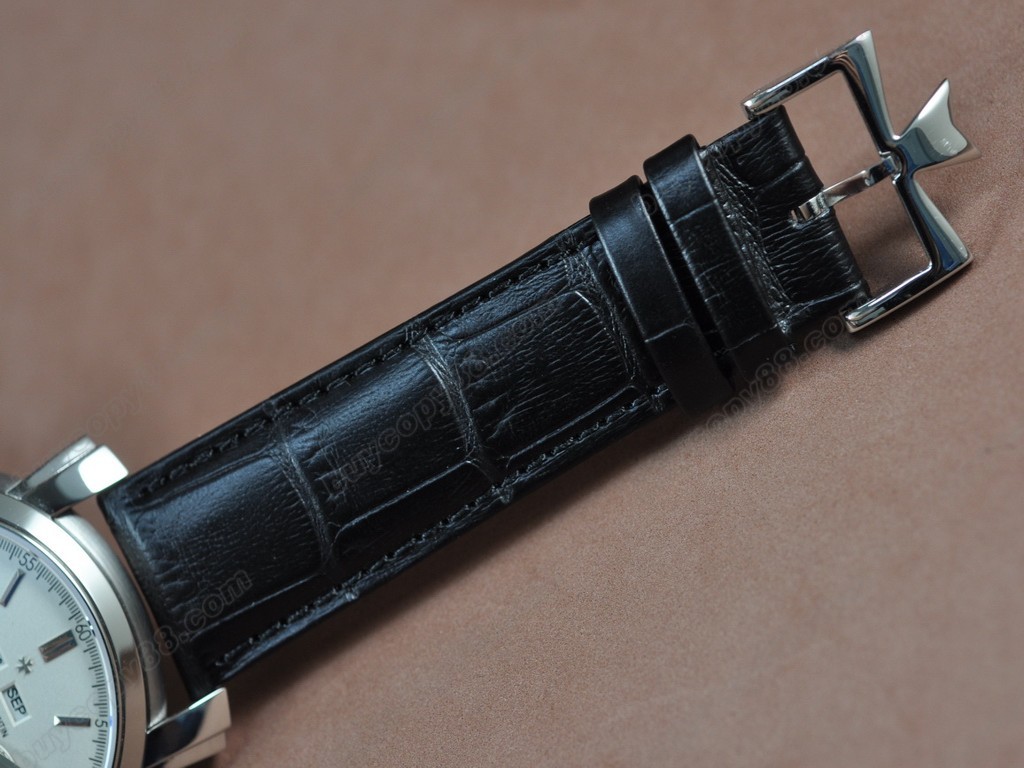 江詩丹頓 【男性用】Perpetual Calender SS White Swiss Eta 2836-2自動機芯搭載3