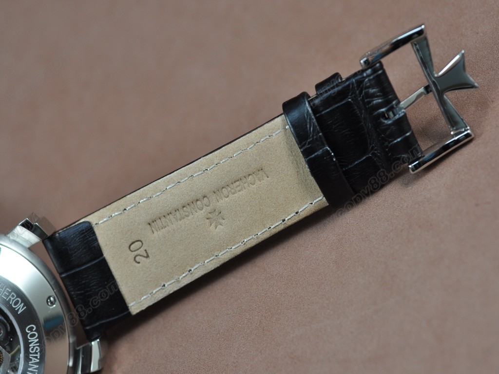 江詩丹頓 【男性用】Perpetual Calender SS White Swiss Eta 2836-2自動機芯搭載4