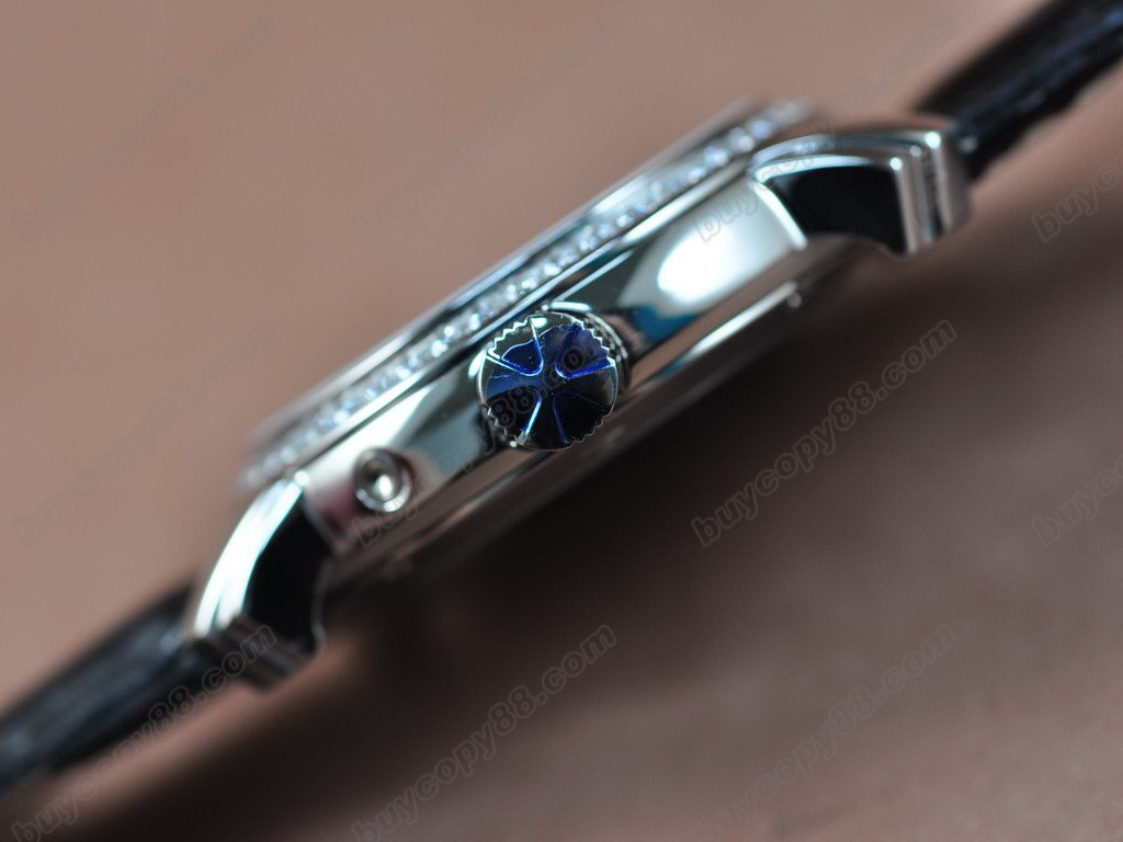 江詩丹頓 【男性用】Malte Calender SS Asia自動機芯搭載3