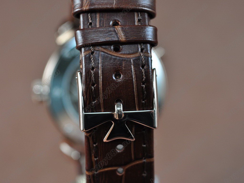 江詩丹頓 【男性用】 Malte Calender RG Asia 自動機芯搭載8