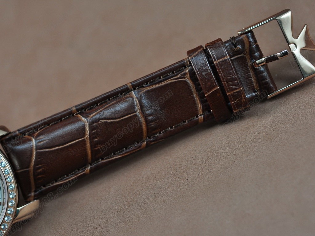 江詩丹頓 【男性用】Malte Calender RG White Asia自動機芯搭載3