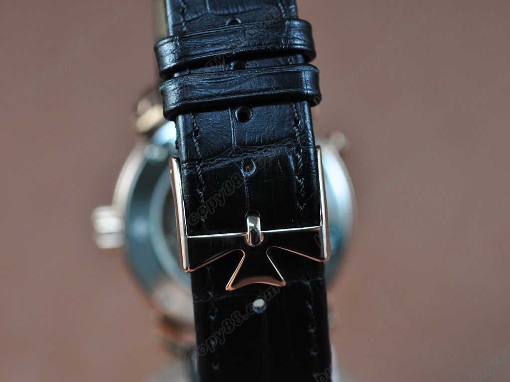 江詩丹頓 【男性用】 Malte Calender RG White Asia自動機芯搭載3