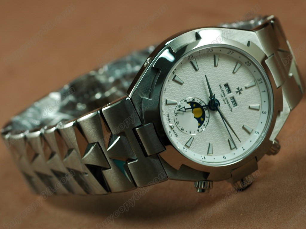 江詩丹頓　【男性用】 Overseas SS White Dial Swiss 2836自動機芯搭載 3