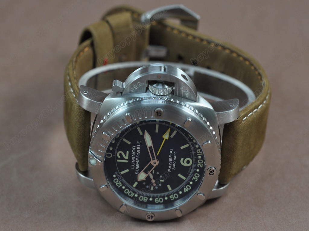 沛納海【男性用】Submersible GMT 47mm SS/LE Black dial 自動機芯搭載6