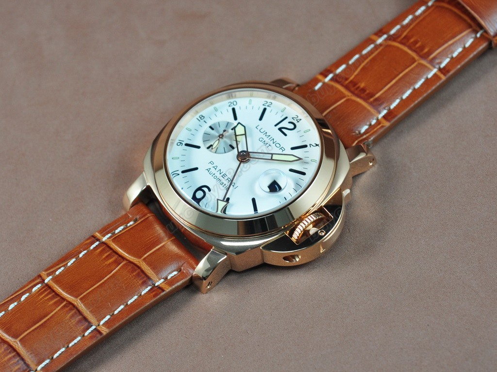 沛納海【男性用】Luminor Automatic GMT White Dial 自動機芯搭載0