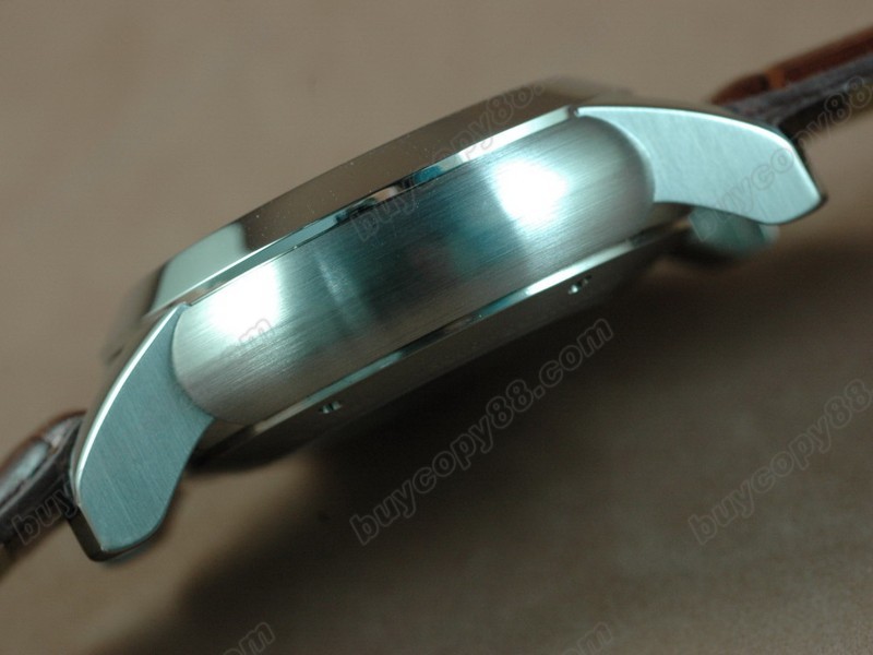 愛彼錶【男性用】Globe Chronograph SS/LE White Asia7750自動機芯搭載2