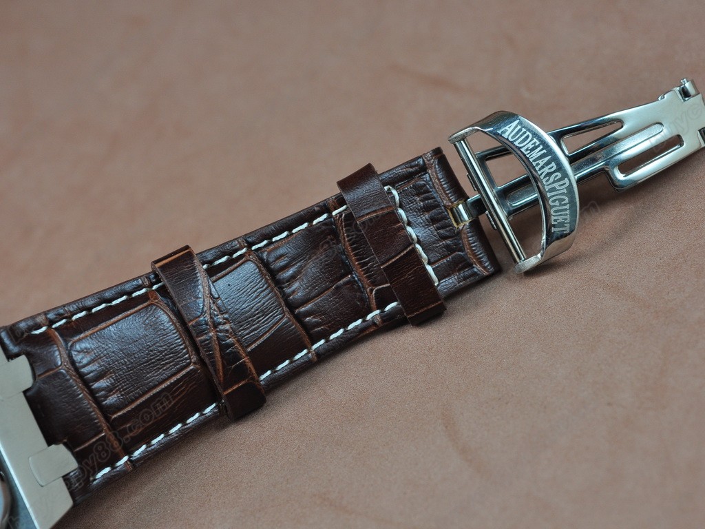 愛彼錶【男性用】 Royal Oak Automatic Jumbo 21J 自動機芯搭載 6