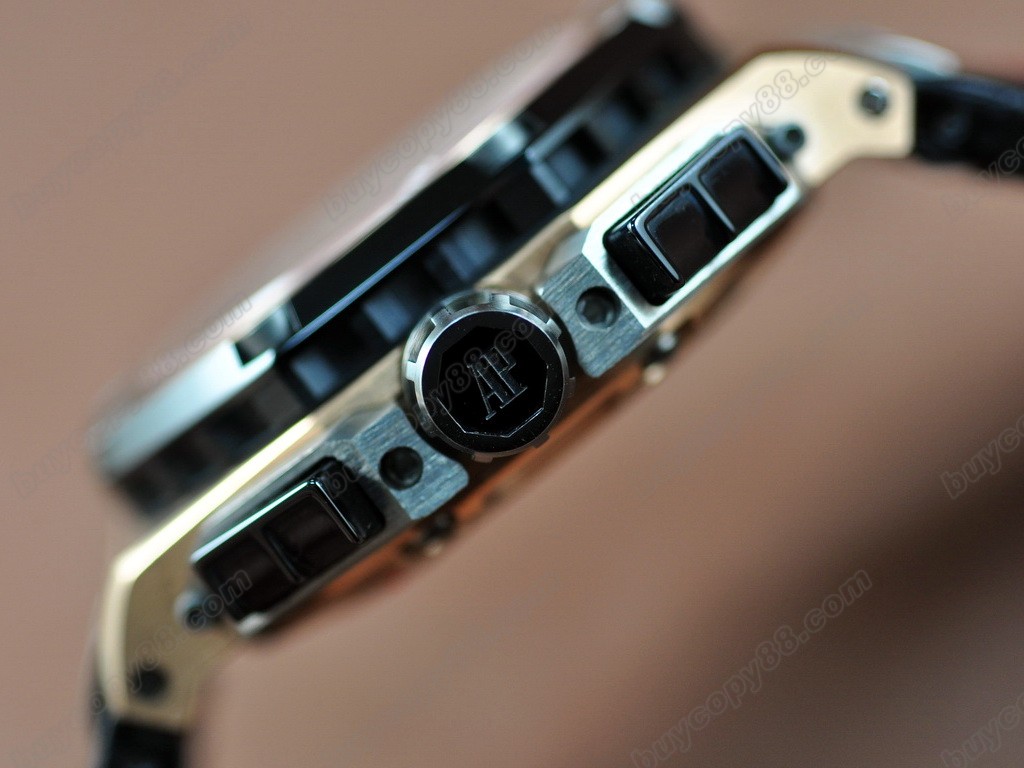 愛彼錶【男性用】 Ruben Barrichello III RG/LE Red Asia7750自動機芯搭載3