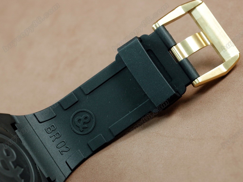 Bell & Ross【男性用】Instrument BR-02 PVD/YG/RU Black Num/Stk Asia Eta2824自動機芯搭載0