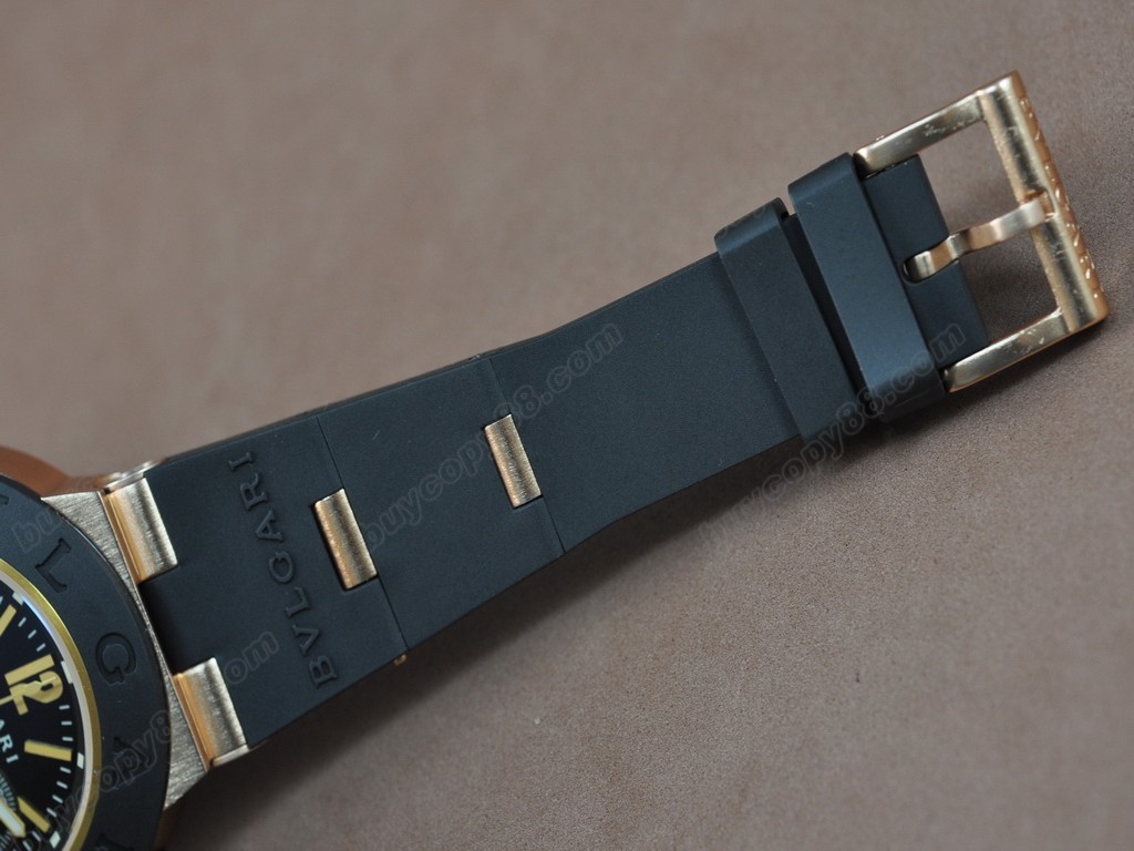 寶格麗 【男性用】Diagono Aluminium Chrono RG/RU Black Asian 7750 自動機芯搭載5