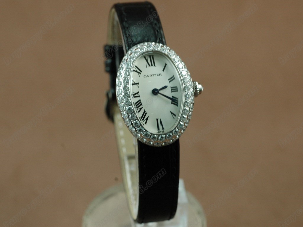 卡地亞【女性用】Jewellery SS Case White Dial Brown Strap DiamondSwiss 石英機芯搭載9