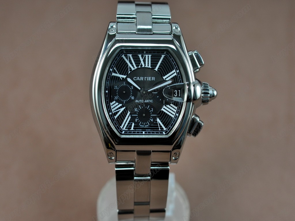 卡地亞【男性用】 Roadster Chrono SS Men Asia7750 自動機芯搭載．振頻每小時 28,800 次　9