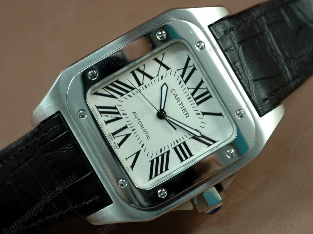 卡地亞【男性用】Santos Men SS/LE White dial Swiss Eta 2824-2 自動機芯搭載8