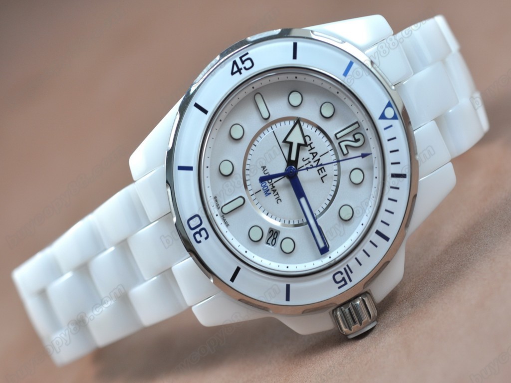 香奈兒【男性用】J12 (Best version)Full White Ceramic White Dial Swiss Eta 2824-2 自動機芯搭載2