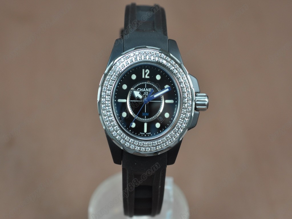 香奈兒【女性用】 J12 34.5mm Black Ceramic RU/Diam Black Swiss Ronda石英機芯搭載0