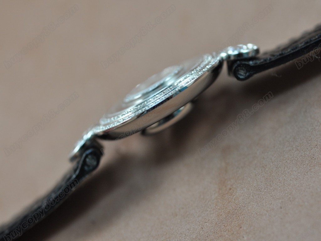 蕭邦錶【女性用】Happy Diamonds Ladies SS Case White Dial Swiss 石英機芯搭載5