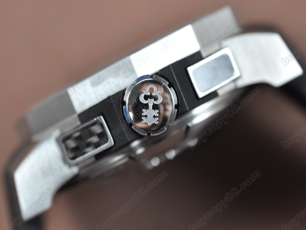 崑崙錶 【男性用】 Admirals Cup Challenge Chrono SS/RG/RU Carbon bezel Black A-7750自動機芯搭載1