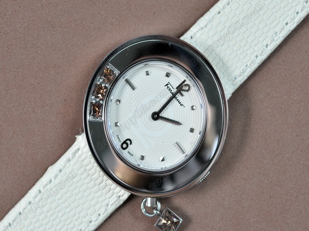 菲拉格慕【女性用】 Ladies SS/LE White MOP Dial Swiss 石英機芯搭載6